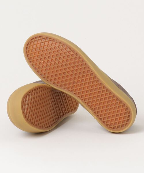 GERMAN TRAINER(ジャーマントレーナー)の「GERMAN TRAINER バルカナイズド製法 ジャーマントレーナー ユニセックス(スニーカー・メンズ・ホワイト/ダークブラウン/ブラウン/カーキ/ブラック×ブラック/ブラック/ベージュ/ネイビー/グレー/ホワイト×ホワイト/ライトブラウン/シルバー/キャメル・41/42/36/39/38/43/37/45/44/35/40)」の15枚目の写真