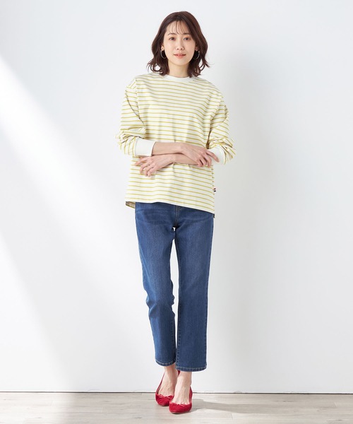Petit Honfleur(プチオンフルール)の「ストレートデニムパンツ(デニムパンツ・レディース・ブルー/ネイビー・67/61/64/70)」の3枚目の写真