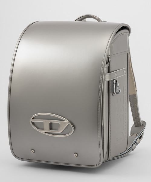 DIESEL(ディーゼル)の「DIESEL(ディーゼル)METAL D-MARK メタル ディー マークランドセル(ランドセル・キッズ・レッド/ブラック系/ゴールド/シルバー/ブラック・ONE SIZE)」の18枚目の写真
