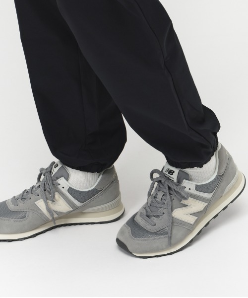 NEW BALANCE(ニューバランス)の「ニューバランス New Balance 574_(スニーカー・メンズ・グレー・25.0cm/24.5cm/28.0cm/27.5cm/27.0cm/24.0cm/26.5cm/26.0cm/25.5cm/23.5cm/23.0cm)」の1枚目の写真