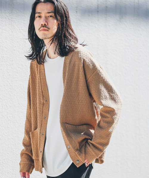 URBAN RESEARCH Sonny Label(アーバンリサーチサニーレーベル)の「ジャガードカットソーカーディガン(カーディガン/ボレロ・メンズ・グリーン/ベージュ/チャコールグレー/オフホワイト・LARGE/MEDIUM)」の13枚目の写真