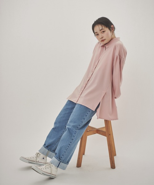 idem（イデム）の「volume sleeve tuck shirt/裾デザインシャツ（シャツ/ブラウス・レディース・ブラック/ホワイト/ピンク・FREE）」の19枚目の写真
