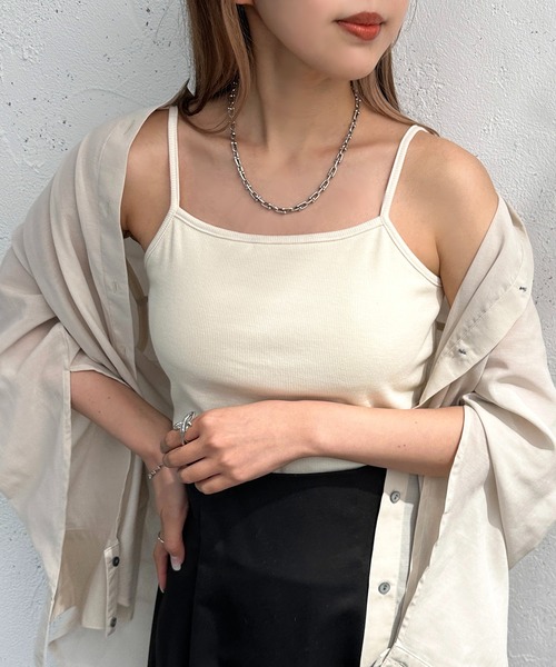 apres jour mignon（アプレジュールミニョン）の「カップ付きキャミソール【ZOZOTOWN限定アイテム】（キャミソール・レディース・ブラック/アイボリー・X-LARGE/フリー）」の4枚目の写真