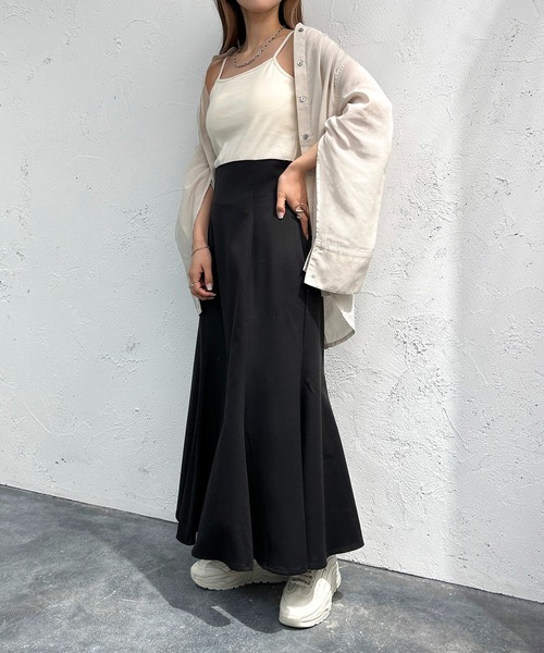 apres jour mignon（アプレジュールミニョン）の「カップ付きキャミソール【ZOZOTOWN限定アイテム】（キャミソール・レディース・ブラック/アイボリー・X-LARGE/フリー）」の5枚目の写真