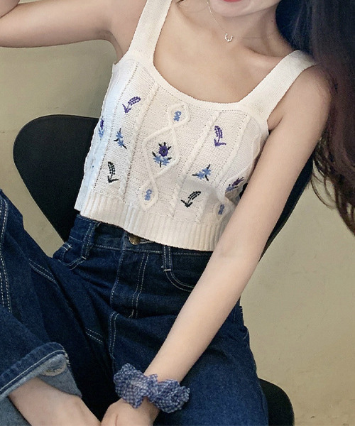 c.u.l(シーユーエル)の「花柄刺繍 ニットキャミソール culw415(キャミソール・レディース・ホワイト/パープル・FREE)」の21枚目の写真