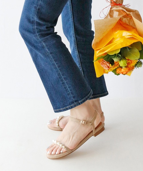 Fin（フィン）の「パールストラップサンダル【低反発スポンジ入り】（サンダル・レディース・ピンク/ベージュ/ブラック/ネイビー・23cm/24cm/25cm/22.5cm/23.5cm/24.5cm）」の10枚目の写真