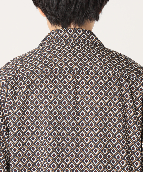 417 EDIFICE(フォーワンセブンエディフィス)の「スクエアパターンシャツ ”セットアップ着用可能”(シャツ/ブラウス・メンズ・ネイビー/レッド・MEDIUM/LARGE)」の5枚目の写真