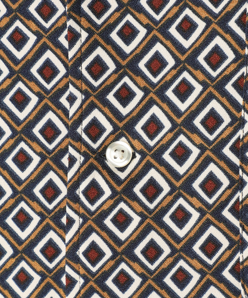 417 EDIFICE(フォーワンセブンエディフィス)の「スクエアパターンシャツ ”セットアップ着用可能”(シャツ/ブラウス・メンズ・ネイビー/レッド・MEDIUM/LARGE)」の8枚目の写真