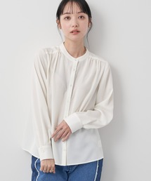 バンドカラーブラウス