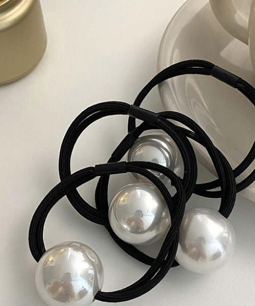 LAC-VERT(ラック・ヴェール)の「ビッグパールヘアゴム(ヘアゴム・レディース・ホワイト/その他2/その他1/ブラウン/ブラック・FREE)」の9枚目の写真