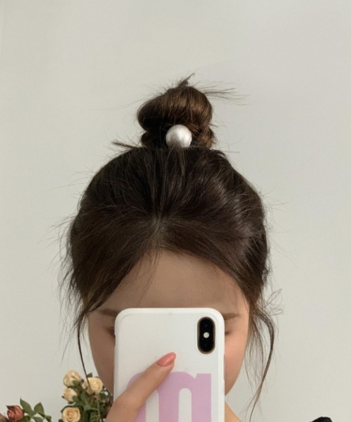 LAC-VERT(ラック・ヴェール)の「ビッグパールヘアゴム(ヘアゴム・レディース・ホワイト/その他2/その他1/ブラウン/ブラック・FREE)」の8枚目の写真