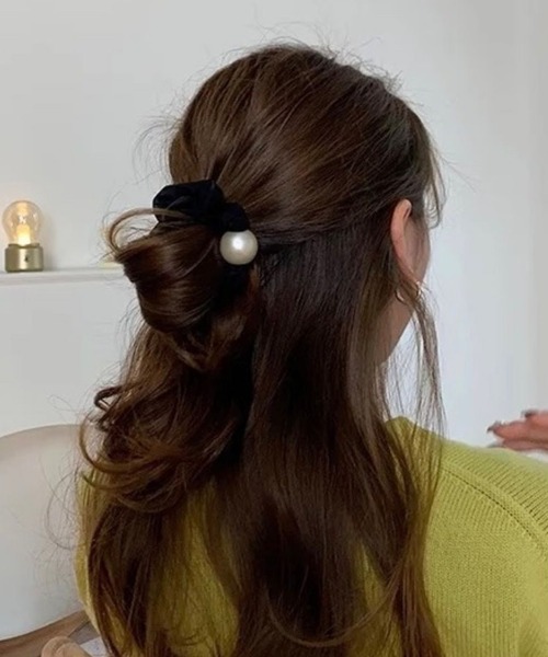 LAC-VERT(ラック・ヴェール)の「ビッグパールヘアゴム(ヘアゴム・レディース・ホワイト/その他2/その他1/ブラウン/ブラック・FREE)」の15枚目の写真