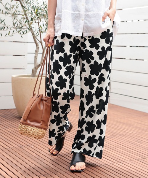 niko and...（ニコアンド）の「DRYゆるプリントパンツ（その他パンツ・レディース・ホワイト/ブラウン/ネイビー/ブルー/モカ・FREE）」の8枚目の写真