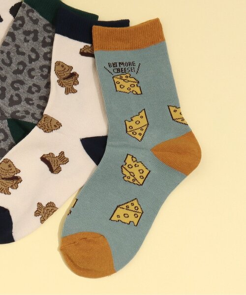 BREEZE（ブリーズ）の「BOYSバラエティソックス（ソックス/靴下・キッズ・チャコール/キナリ/ライトグレー/グリーン/レインボー/グレー/アイボリー/サックスブルー・15 /18/21）」の7枚目の写真