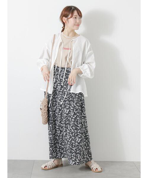 ehka sopo(エヘカソポ)の「小花柄フレアスカート(スカート・レディース・グリーン/レッド/ブラック・F)」の15枚目の写真