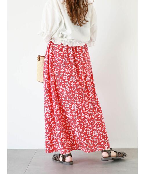 ehka sopo(エヘカソポ)の「小花柄フレアスカート(スカート・レディース・グリーン/レッド/ブラック・F)」の12枚目の写真