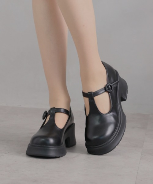 VIVIAN（ヴィヴィアン）の「厚底Tストラップシューズ　ZOZOTOWN+オフィシャルサイト限定商品（ドレスシューズ・レディース・アイボリー/ブラック・S/M/L/LL）」の2枚目の写真
