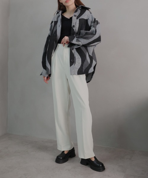 VIVIAN（ヴィヴィアン）の「厚底Tストラップシューズ　ZOZOTOWN+オフィシャルサイト限定商品（ドレスシューズ・レディース・アイボリー/ブラック・S/M/L/LL）」の13枚目の写真