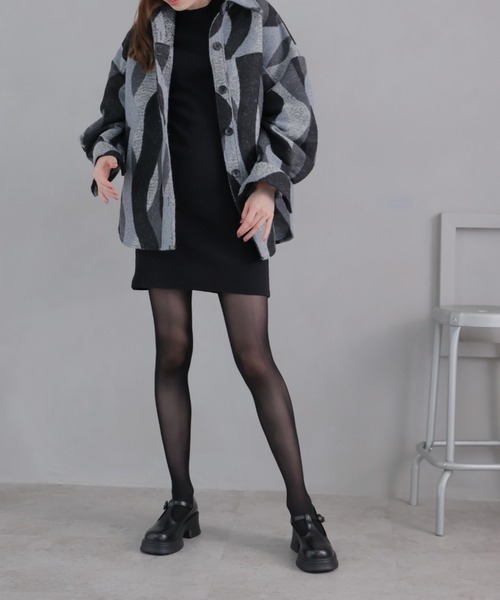 VIVIAN（ヴィヴィアン）の「厚底Tストラップシューズ　ZOZOTOWN+オフィシャルサイト限定商品（ドレスシューズ・レディース・アイボリー/ブラック・S/M/L/LL）」の11枚目の写真