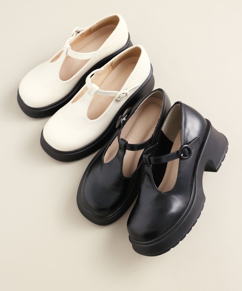 VIVIAN（ヴィヴィアン）の「厚底Tストラップシューズ　ZOZOTOWN+オフィシャルサイト限定商品（ドレスシューズ・レディース・アイボリー/ブラック・S/M/L/LL）」の3枚目の写真