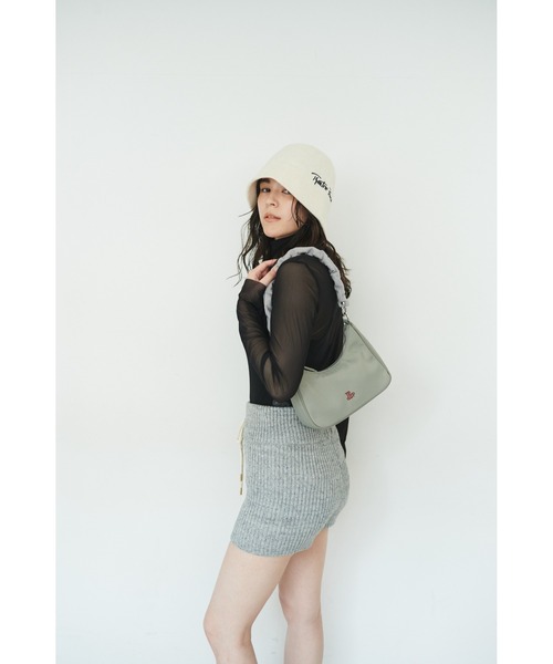 THEATRE PRODUCTS（シアタープロダクツ）の「ナイロンジップバッグ　“MAAS”（トートバッグ・レディース・ブラック/グレー/アイボリー・FREE）」の9枚目の写真