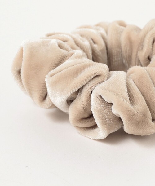 B:MING by BEAMS（ビーミングバイビームス）の「B:MING by BEAMS / ベロア シュシュ（シュシュ・レディース・ボルドー/ライトベージュ/ブラック・FREE）」の7枚目の写真