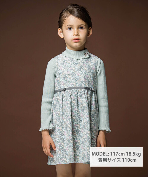 Tartine et Chocolat（タルティーヌエショコラ）の「【日本製】ソフトコットンタートルネックセーター(80～140cm)（ニット/セーター・キッズ・オフホワイト/グリーン/ピンク・110cm/140cm/120cm/130cm/90cm/100cm/80ｃｍ）」の20枚目の写真