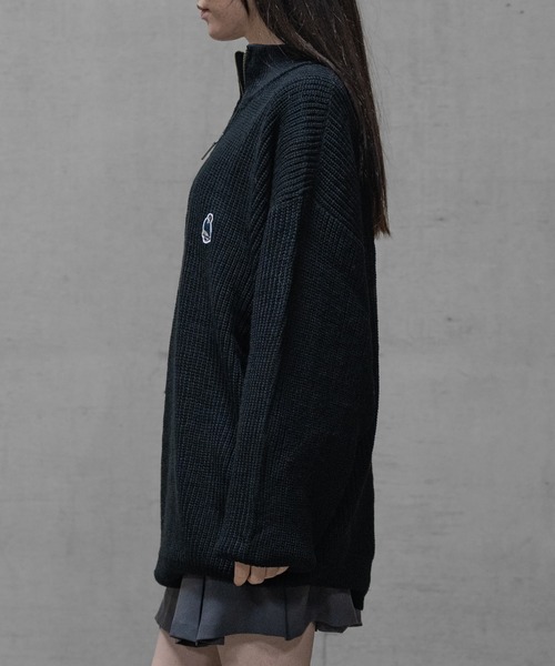 Red Cap Girl（レッドキャプガール）の「【a-r】〔Red Cap Girl/レッドキャップガール〕リブ編み ワッペン付き ハーフジップニット（ニット/セーター・メンズ・グレイッシュベージュ/ネイビー/ブラック・X-LARGE/MEDIUM/LARGE）」の20枚目の写真