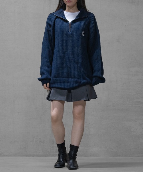 Red Cap Girl（レッドキャプガール）の「【a-r】〔Red Cap Girl/レッドキャップガール〕リブ編み ワッペン付き ハーフジップニット（ニット/セーター・メンズ・グレイッシュベージュ/ネイビー/ブラック・X-LARGE/MEDIUM/LARGE）」の17枚目の写真