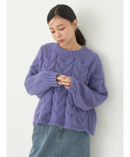 earth music&ecology(アースミュージックアンドエコロジー)の「ローゲージ手編み風ケーブルプルオーバー(Tシャツ/カットソー・レディース・オフホワイト/グレイッシュベージュ/ブルー/レッド・FREE)」の13枚目の写真