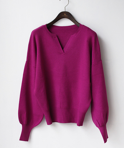 REAL CUBE（リアルキューブ）の「静電気防止やわもちキーネックニット（ニット/セーター・レディース・ブラック×ホワイト/パープル/ブラック/ホワイト/イエロー/ホワイト×ブラック・FREE）」の6枚目の写真