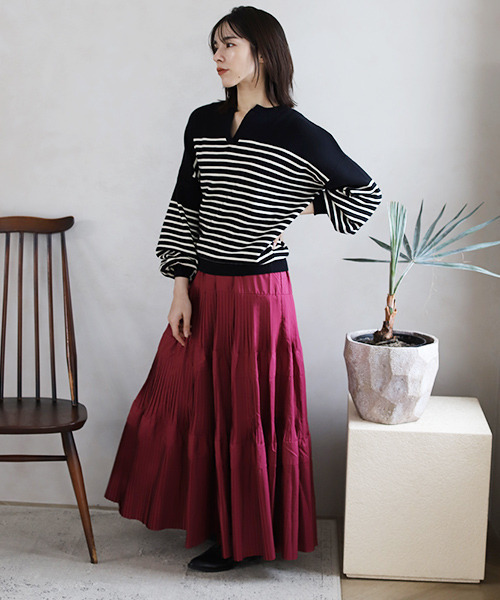 REAL CUBE（リアルキューブ）の「静電気防止やわもちキーネックニット（ニット/セーター・レディース・ブラック×ホワイト/パープル/ブラック/ホワイト/イエロー/ホワイト×ブラック・FREE）」の8枚目の写真