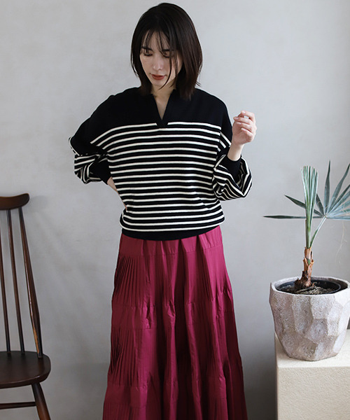 REAL CUBE（リアルキューブ）の「静電気防止やわもちキーネックニット（ニット/セーター・レディース・ブラック×ホワイト/パープル/ブラック/ホワイト/イエロー/ホワイト×ブラック・FREE）」の11枚目の写真