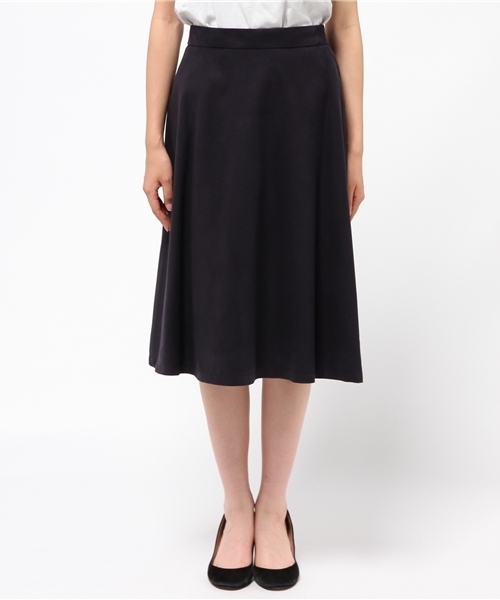 NATURAL BEAUTY BASIC（ナチュラルビューティーベーシック）の「【JJ 11月号掲載】フェイクスエードスカート（スカート・レディース・ダークベージュ/ネイビー・SMALL/MEDIUM/X-SMALL）」の7枚目の写真