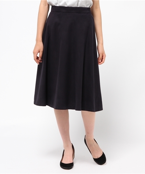 NATURAL BEAUTY BASIC（ナチュラルビューティーベーシック）の「【JJ 11月号掲載】フェイクスエードスカート（スカート・レディース・ダークベージュ/ネイビー・SMALL/MEDIUM/X-SMALL）」の12枚目の写真