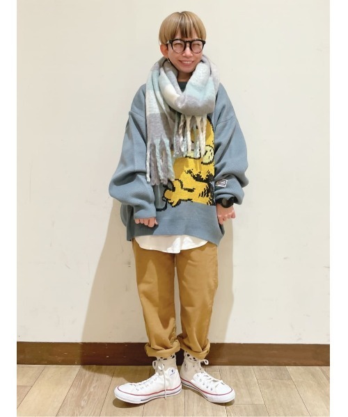 Right-on(ライトオン)の「【HONEYSUCKLE ROSE】ふわふわチェック太フリンジマフラー(マフラー・レディース・オレンジ/ブルー・ONE SIZE)」の6枚目の写真