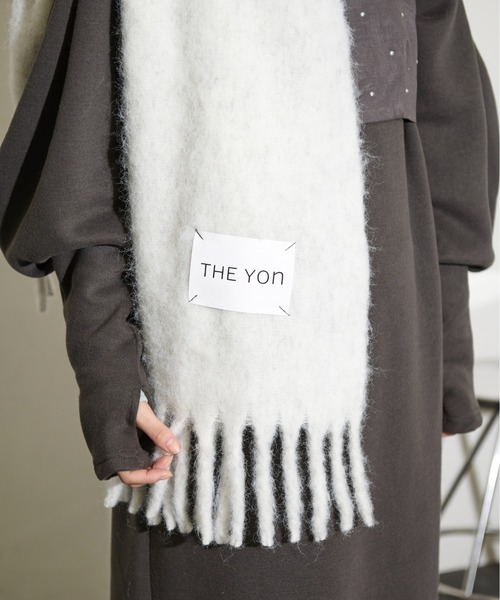 THE YOn（ザヨン）の「ウールミックスボリュームマフラー（マフラー・レディース・グレー/ブラウン/イエロー/ホワイト・FREE）」の11枚目の写真