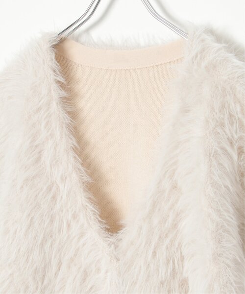 notch.（ノッチ）の「リバジャガードフェザーカーディガン（カーディガン/ボレロ・レディース・ライトグレー/オフホワイト/チャコールグレー・M）」の8枚目の写真