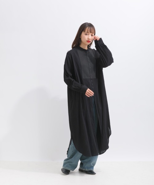 terrace(テラス)の「コットンボイル×フクレキルト ロングワンピース(ワンピース・レディース・オフホワイト/ベージュ/ブラック・MEDIUM)」の1枚目の写真