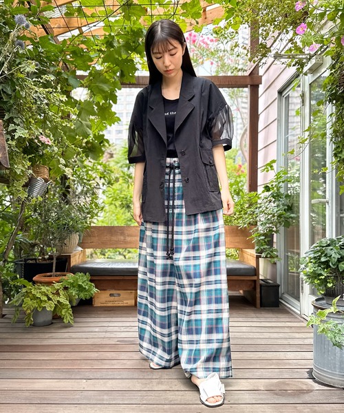 AVIE(アビィ)の「ダンガリーオーバーサイズジャケット(テーラードジャケット・レディース・インディゴブルー/ブラック・38)」の9枚目の写真