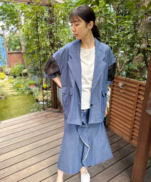 AVIE(アビィ)の「ダンガリーオーバーサイズジャケット(テーラードジャケット・レディース・インディゴブルー/ブラック・38)」の10枚目の写真