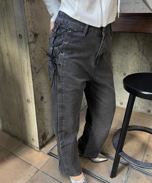 ROGER AND RAW(ロジャーアンドロウ)の「サイドレースアップデニムパンツ(デニムパンツ・レディース・ブラック/ダークブラック・SMALL/MEDIUM/LARGE)」の22枚目の写真
