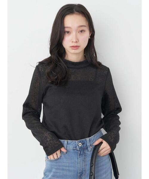 earth music&ecology（アースミュージックアンドエコロジー）の「フラワーシアープルオーバー（Tシャツ/カットソー・レディース・アイボリー/ブラック/サックスブルー/イエロー・S/M）」の6枚目の写真