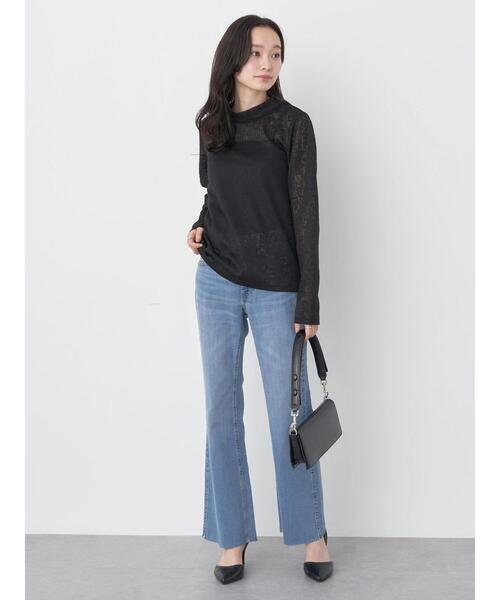 earth music&ecology（アースミュージックアンドエコロジー）の「フラワーシアープルオーバー（Tシャツ/カットソー・レディース・アイボリー/ブラック/サックスブルー/イエロー・S/M）」の16枚目の写真