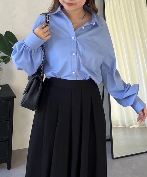 prose verse（プロズヴェール）の「ボリュームスリーブパールボタンシャツ（シャツ/ブラウス・レディース・ピンク/オフホワイト/ブルー・MEDIUM）」の7枚目の写真