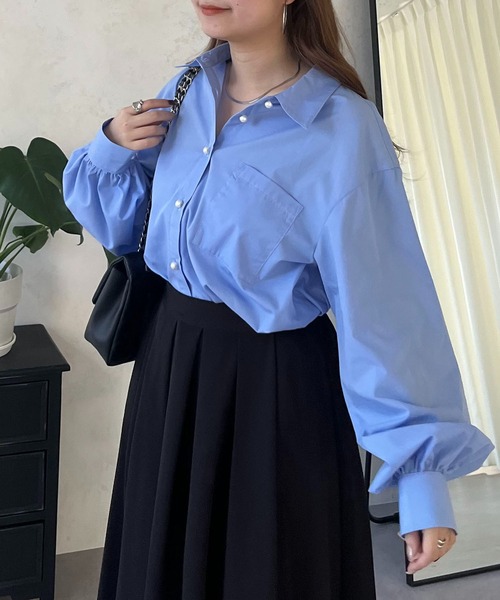 prose verse（プロズヴェール）の「ボリュームスリーブパールボタンシャツ（シャツ/ブラウス・レディース・ピンク/オフホワイト/ブルー・MEDIUM）」の8枚目の写真