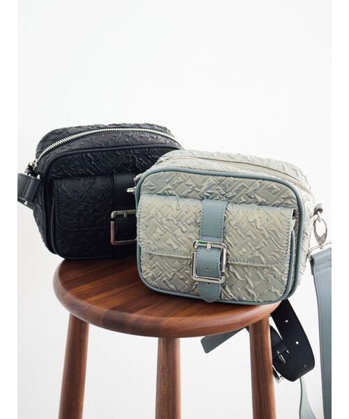 EVRIS（エヴリス）の「ワイドベルトショルダーBAG（ショルダーバッグ・レディース・ブラック/グリーン・FREE）」の7枚目の写真