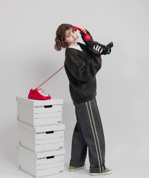 MUHET（ミュエータ）の「ライン入りストレートパンツ（その他パンツ・レディース・カーキ/ライトブルー/チャコールグレー・MEDIUM/SMALL/X-LARGE）」の19枚目の写真