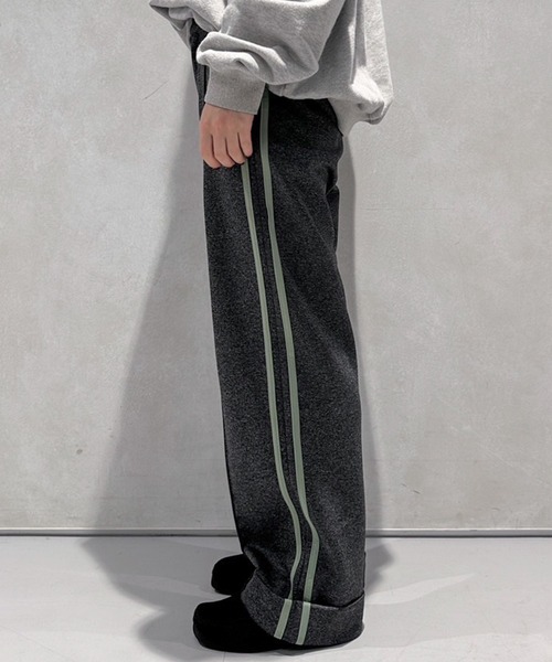 MUHET（ミュエータ）の「ライン入りストレートパンツ（その他パンツ・レディース・カーキ/ライトブルー/チャコールグレー・MEDIUM/SMALL/X-LARGE）」の14枚目の写真