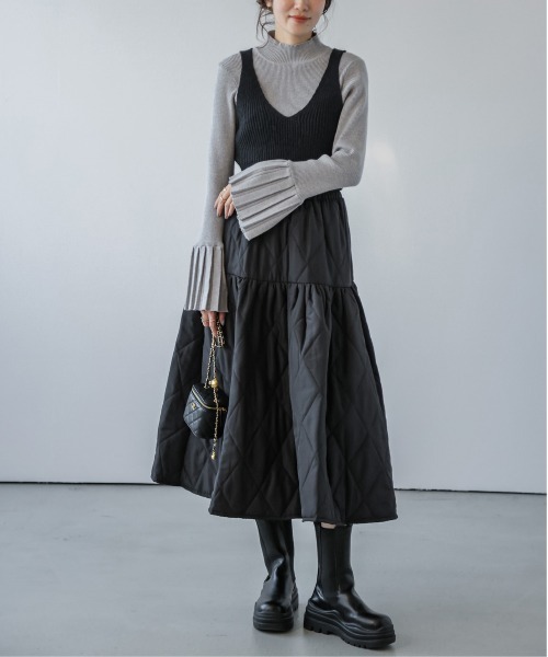 AMELY(エミリー)の「リブニットビスチェ(ニット/セーター・レディース・アイボリー/グレー/ブラック・フリー)」の8枚目の写真